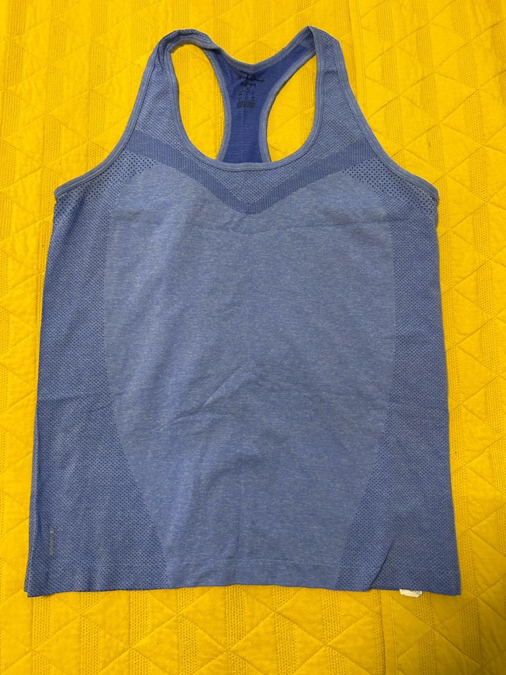 Women’s Champion C9 (Target) performance tank top, size Large.